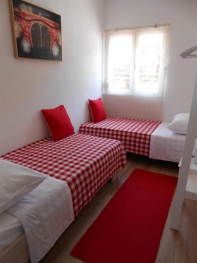 Apartments With A Parking Space Okrug Gornji, Ciovo - 13859 Trogir Zewnętrze zdjęcie
