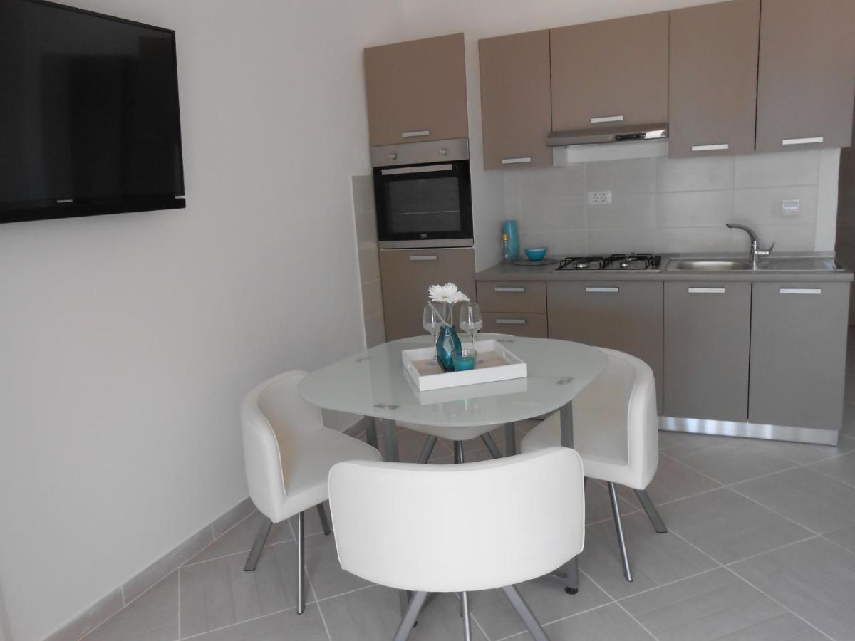 Apartments With A Parking Space Okrug Gornji, Ciovo - 13859 Trogir Zewnętrze zdjęcie